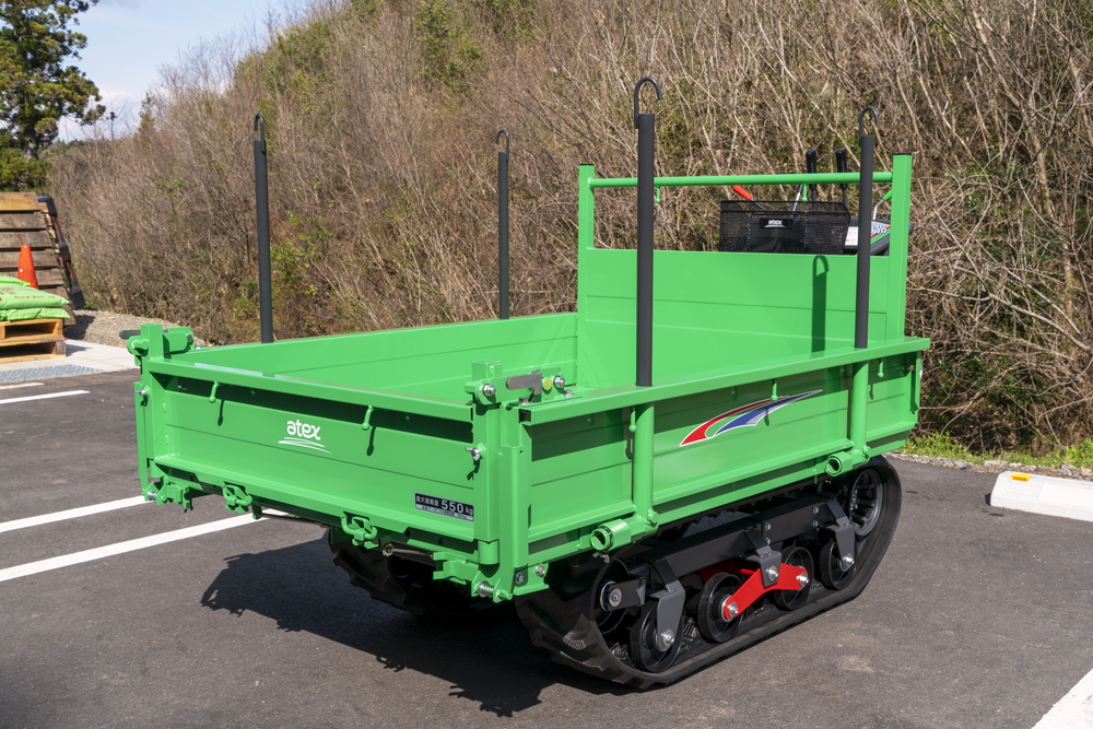アテックス クローラ運搬車 XG555LD 最大作業能力550kg（リフト時500kg
