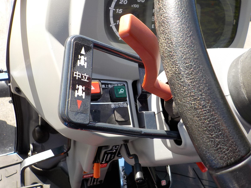 Hitachi Excavator, ZX200-3, 2011 – AFC JAPAN