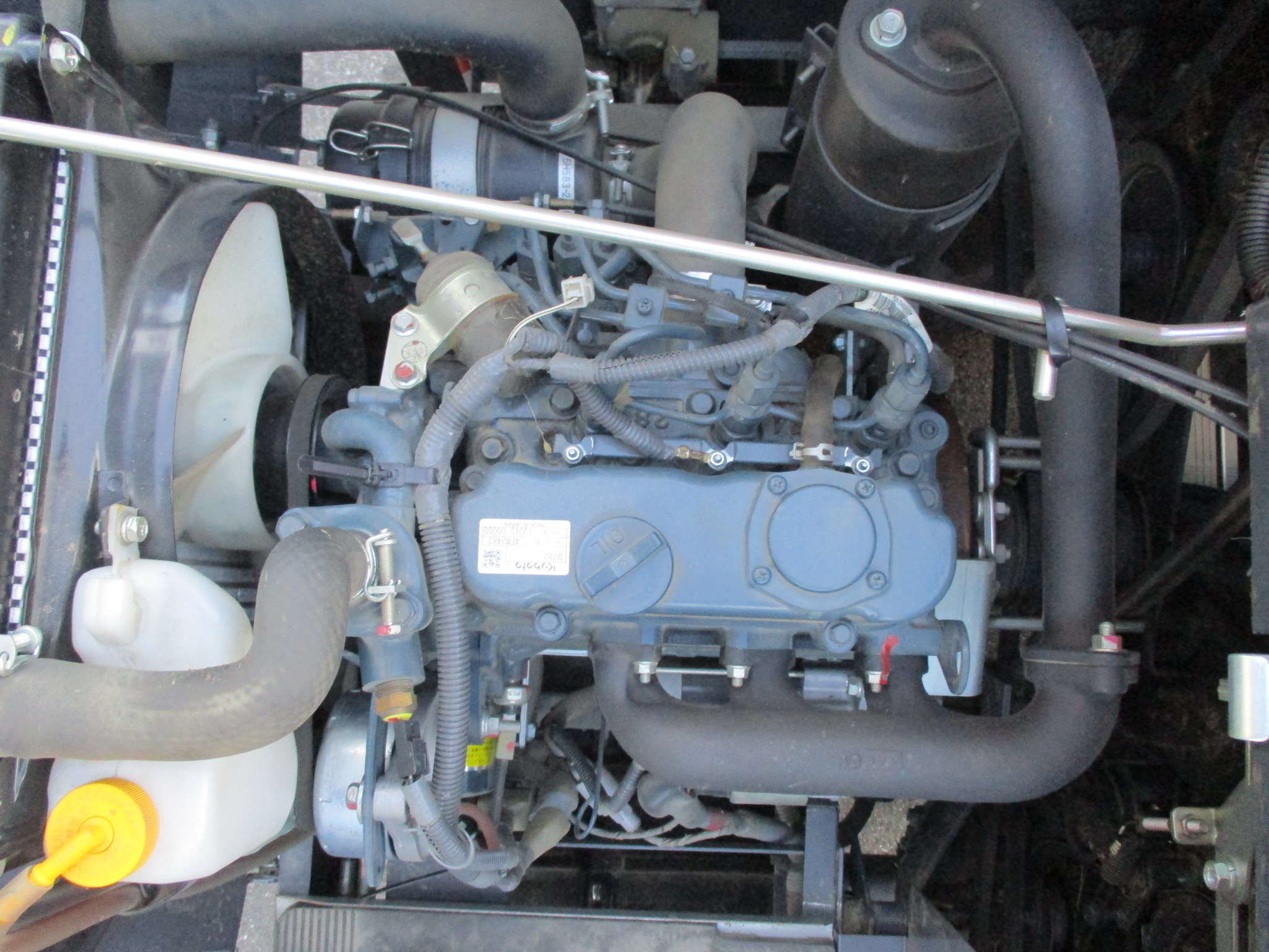 クボタ コンバイン ER215GW 15.5ps 95h 2条刈 グレンタンク