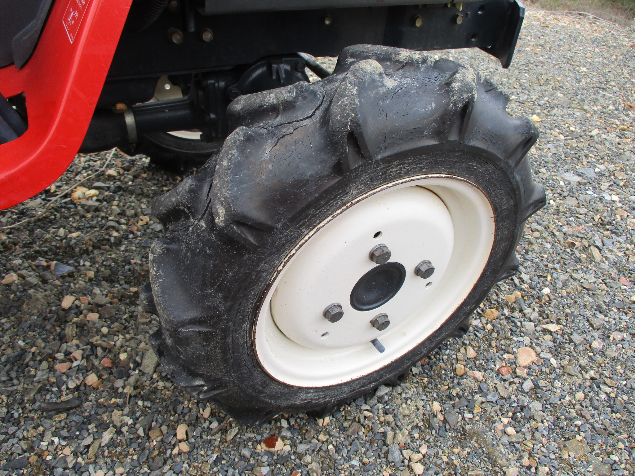 ヤンマー トラクター Ke-3DRSZ1200A 13.5ps 使用時間711h 4WD